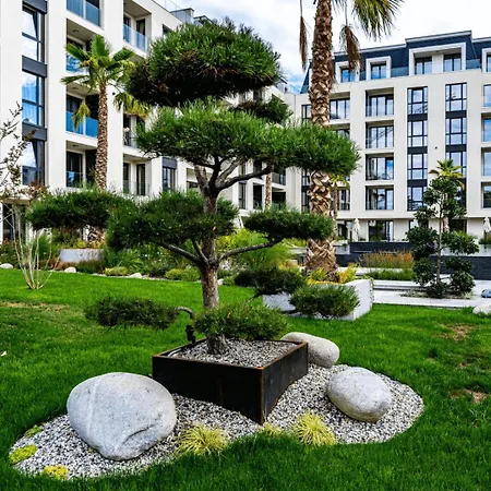 Apartament With Pool *