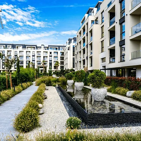 With Pool Apartament Sf. Constantin și Elena