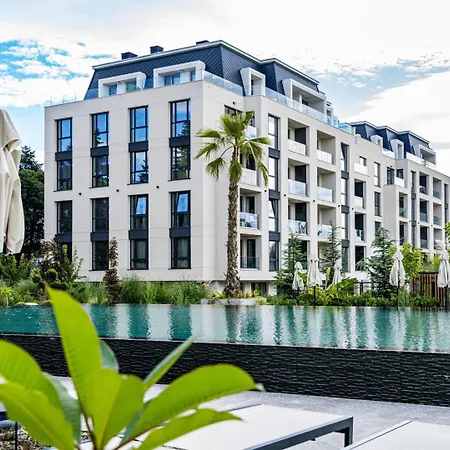 With Pool Apartament *