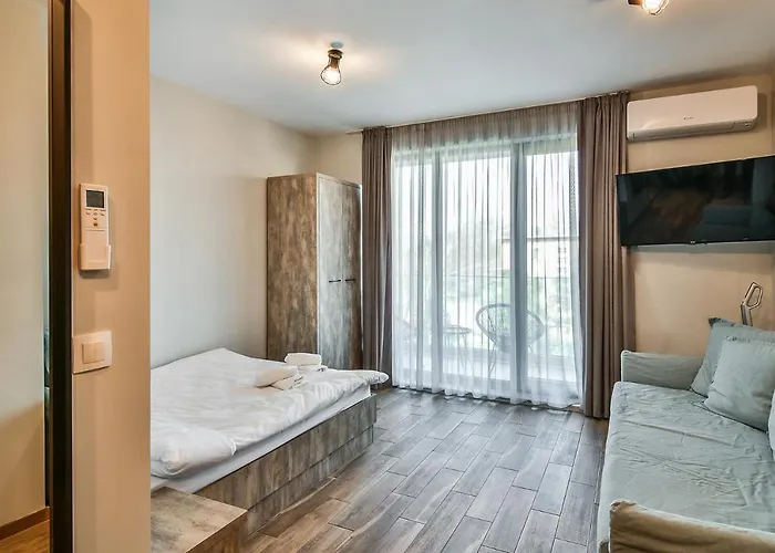 With Pool * Sweti Konstantin i Sweta Elena